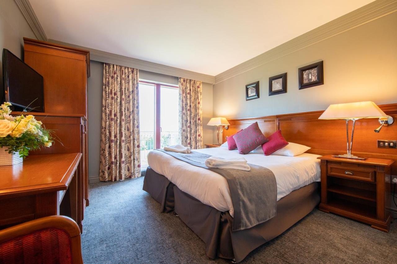 Bryn Meadows Golf, Hotel & Spa Blackwood  Kültér fotó