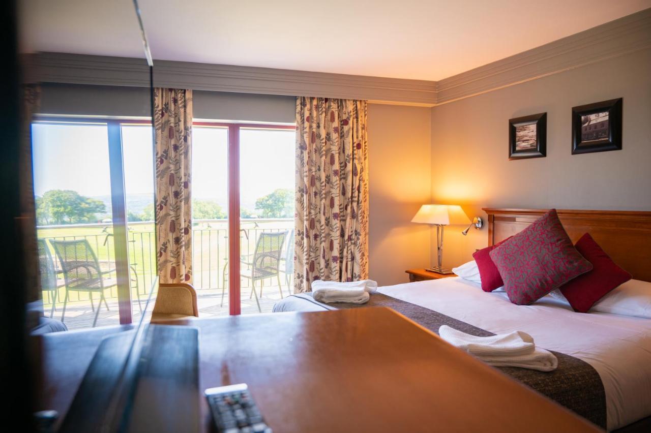 Bryn Meadows Golf, Hotel & Spa Blackwood  Kültér fotó