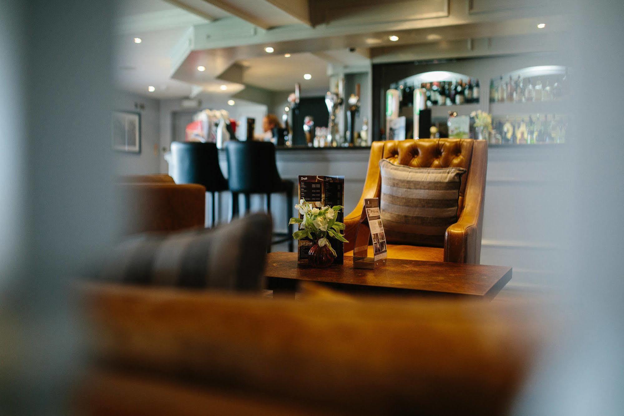 Bryn Meadows Golf, Hotel & Spa Blackwood  Kültér fotó