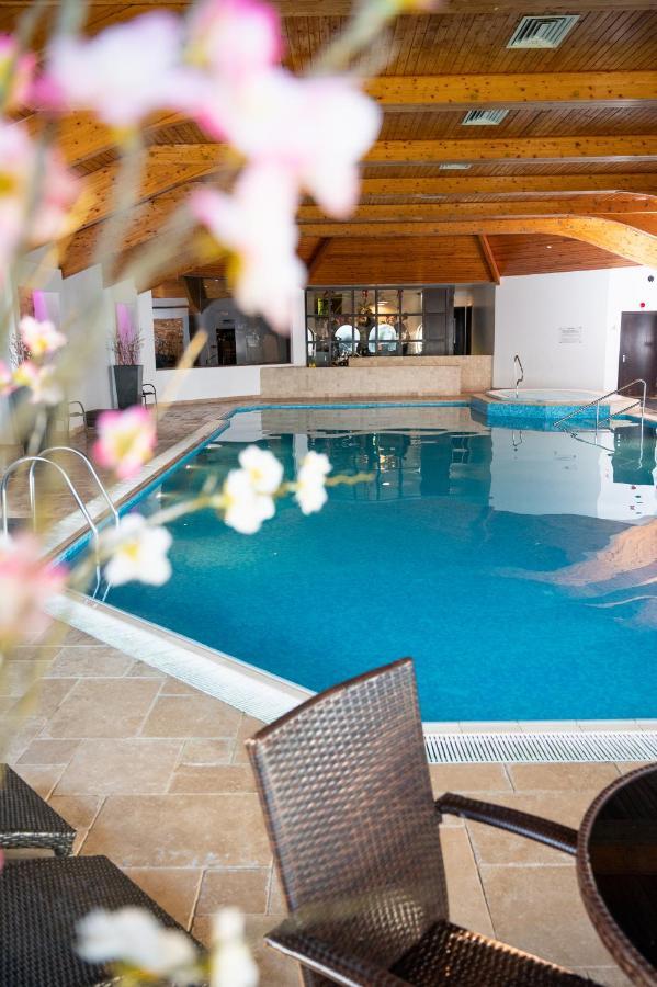 Bryn Meadows Golf, Hotel & Spa Blackwood  Kültér fotó